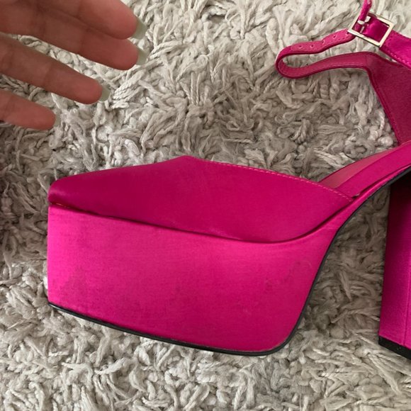 Jeffrey Campbell Ovr-N-Out Pump Pink - Picture 3 of 6